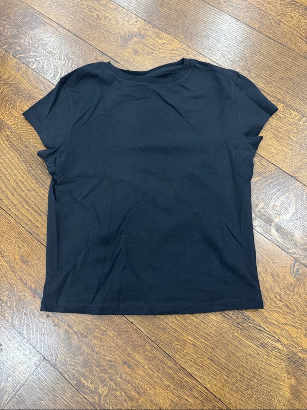 wild fable Black Short-Sleeve Crewneck Tee